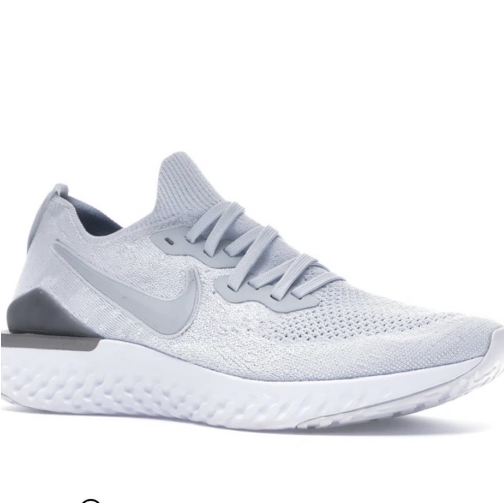 NIKE epic react flyknit running shoes